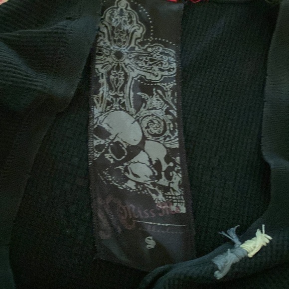 Miss Me top Rhinestone Top S  100% Cotton Preowned Vintage Distressed - Picture 4 of 9